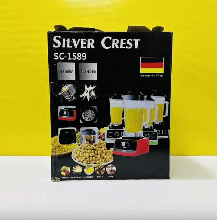 Silver Crest 4500W Blender with fruits